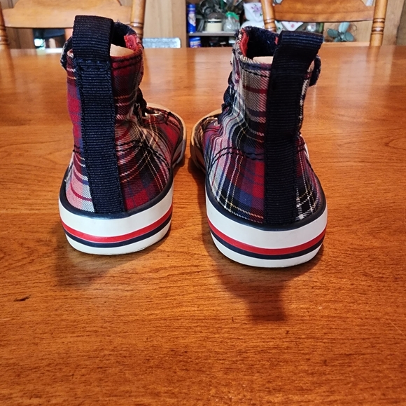 Baby Gap Plaid High-tops, Toddler Size 5 - Picture 4 of 7